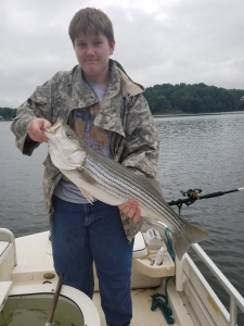 fishing-charters-Smith-Mountain-Lake