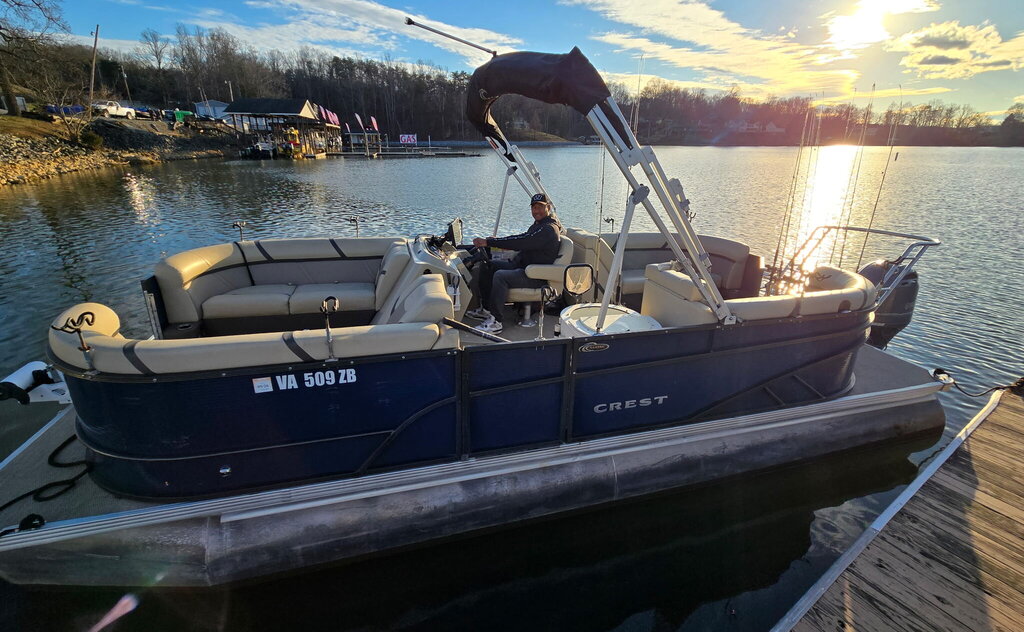 Fishing Charters Smith Mountain Lake